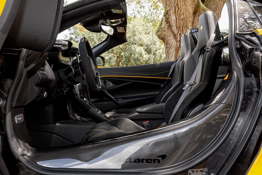 2024 McLaren 750S Spider