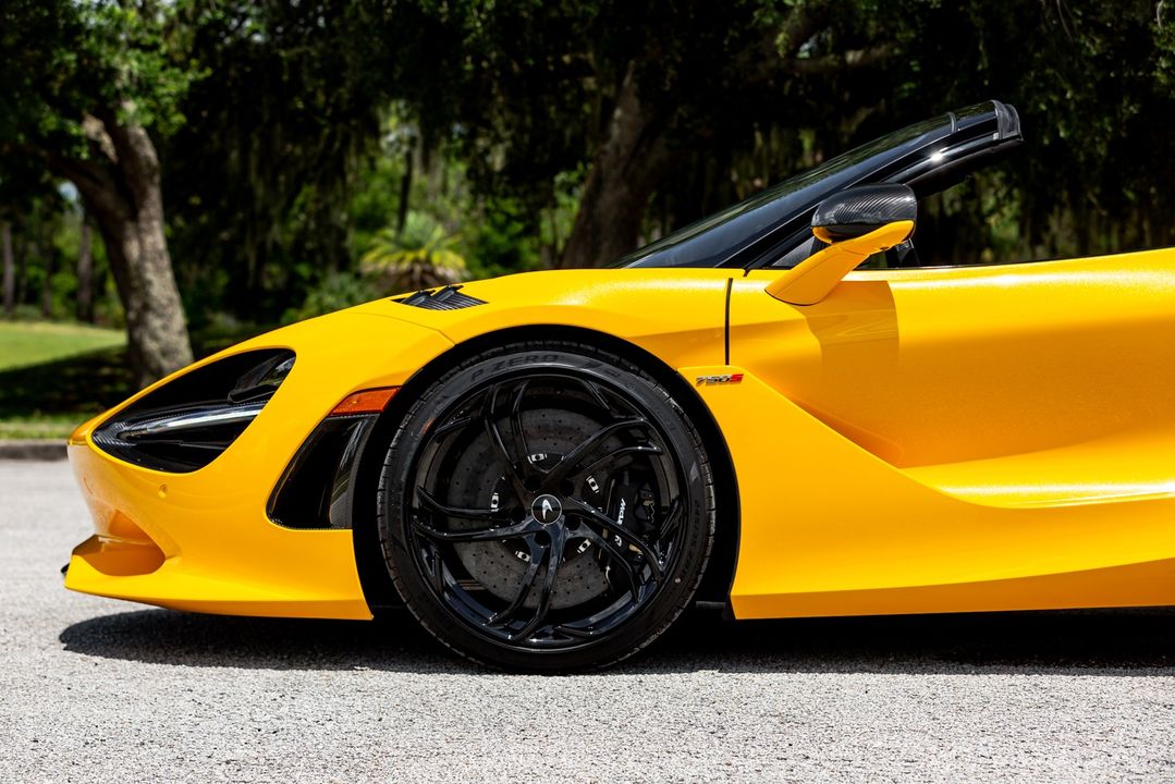 2024 McLaren 750S Spider