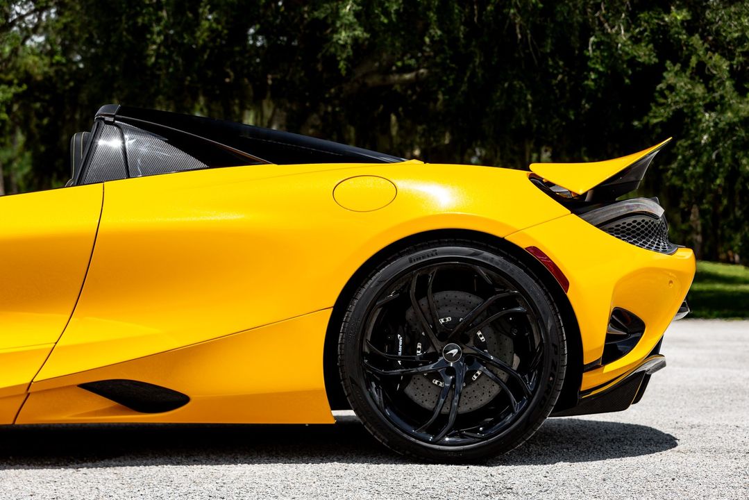 2024 McLaren 750S Spider