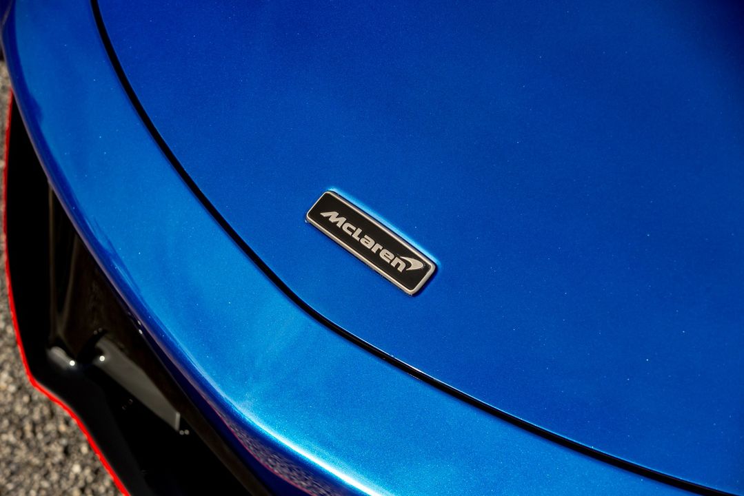 2025 McLaren Artura Spider