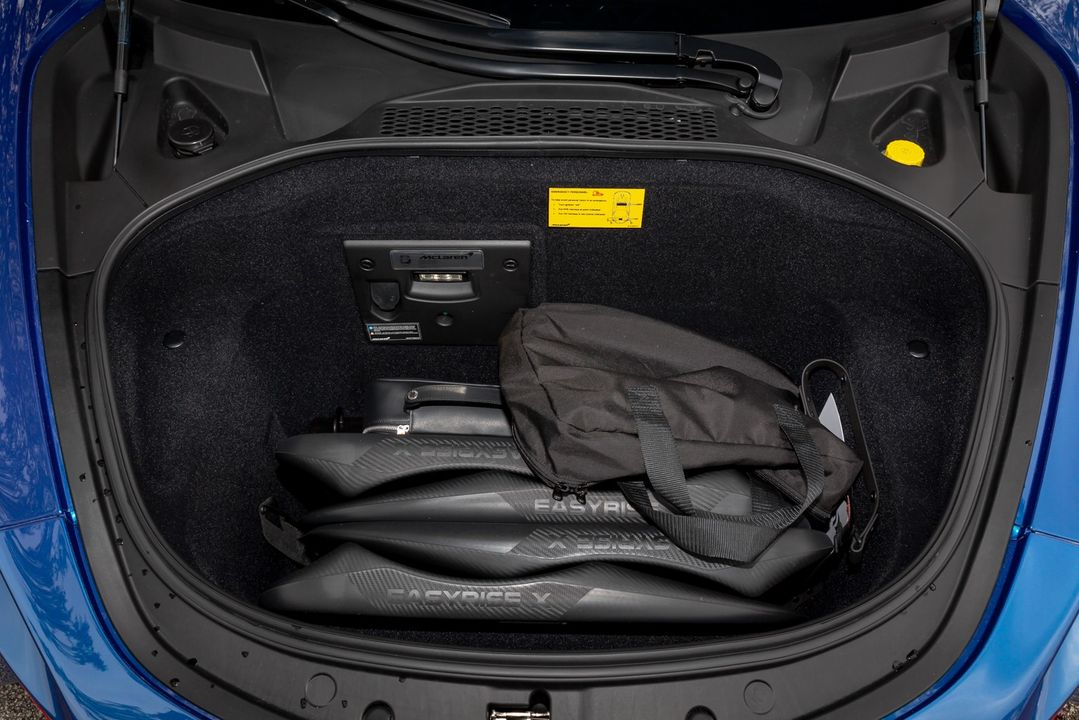 2025 McLaren Artura Spider