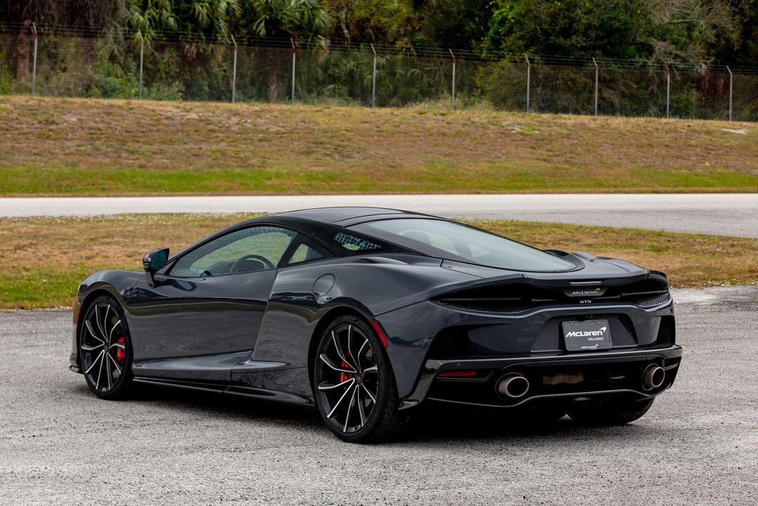 2025 McLaren GTS