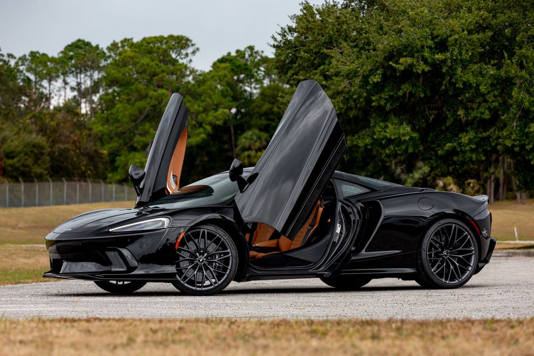 2025 McLaren GTS