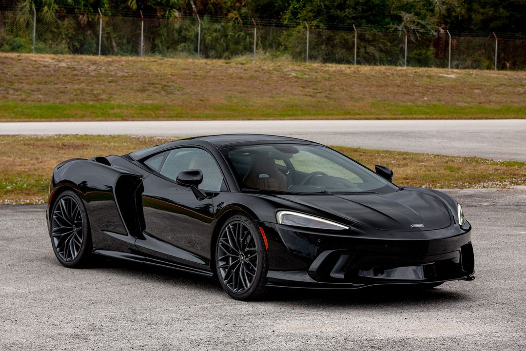 2025 McLaren GTS