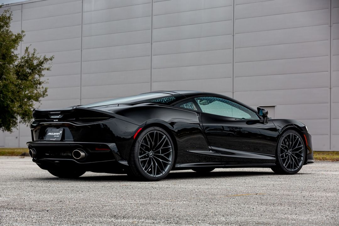 2025 McLaren GTS