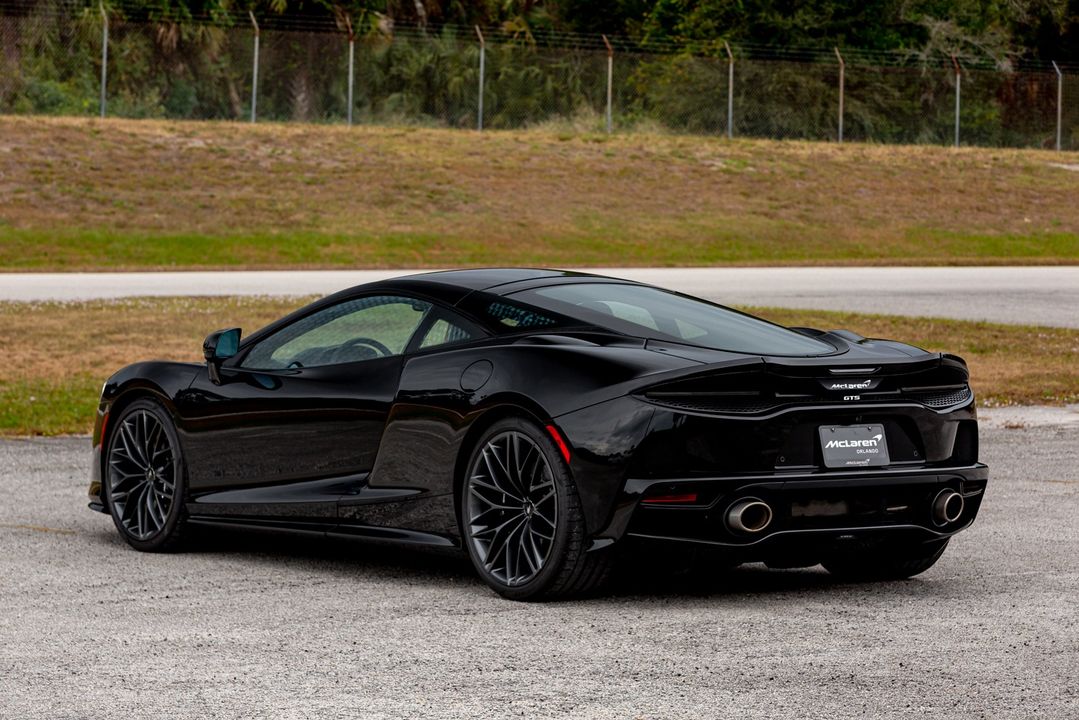 2025 McLaren GTS