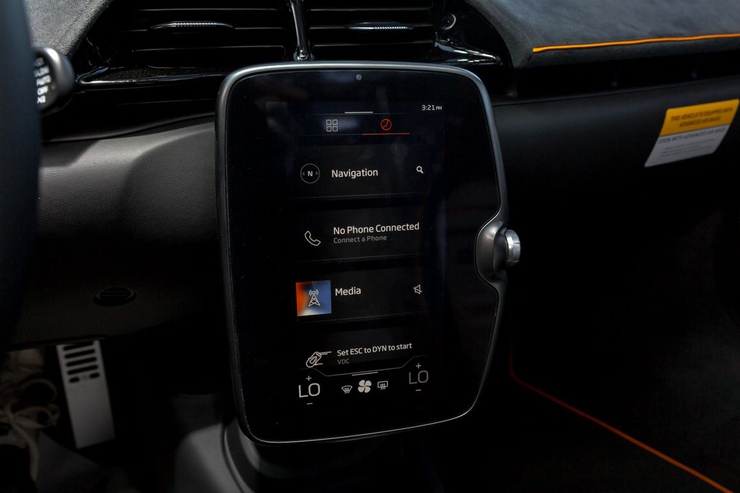 2025 McLaren Artura Spider