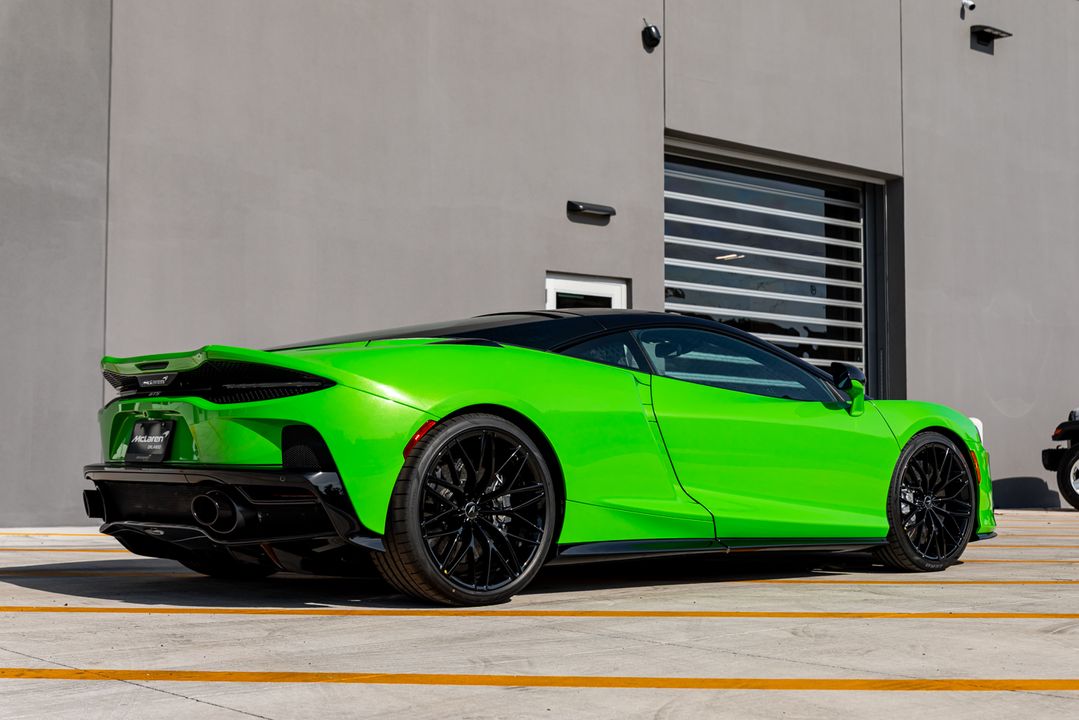 2025 McLaren GTS
