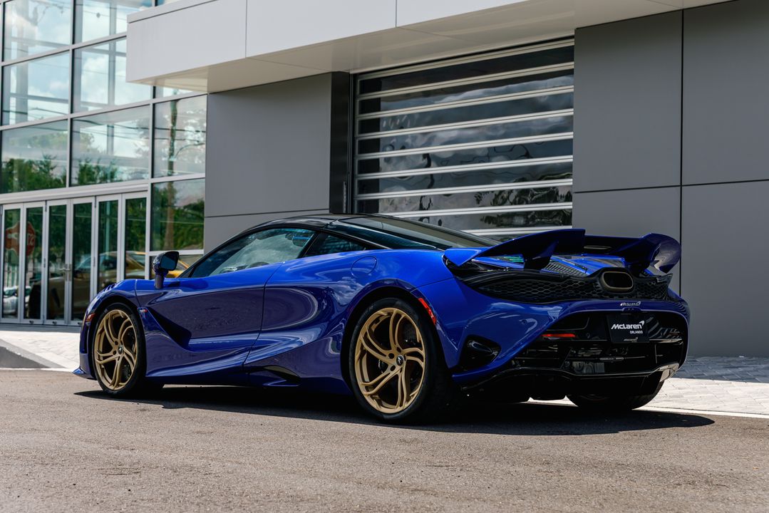 2025 McLaren 750S