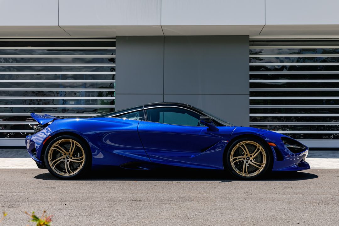 2025 McLaren 750S