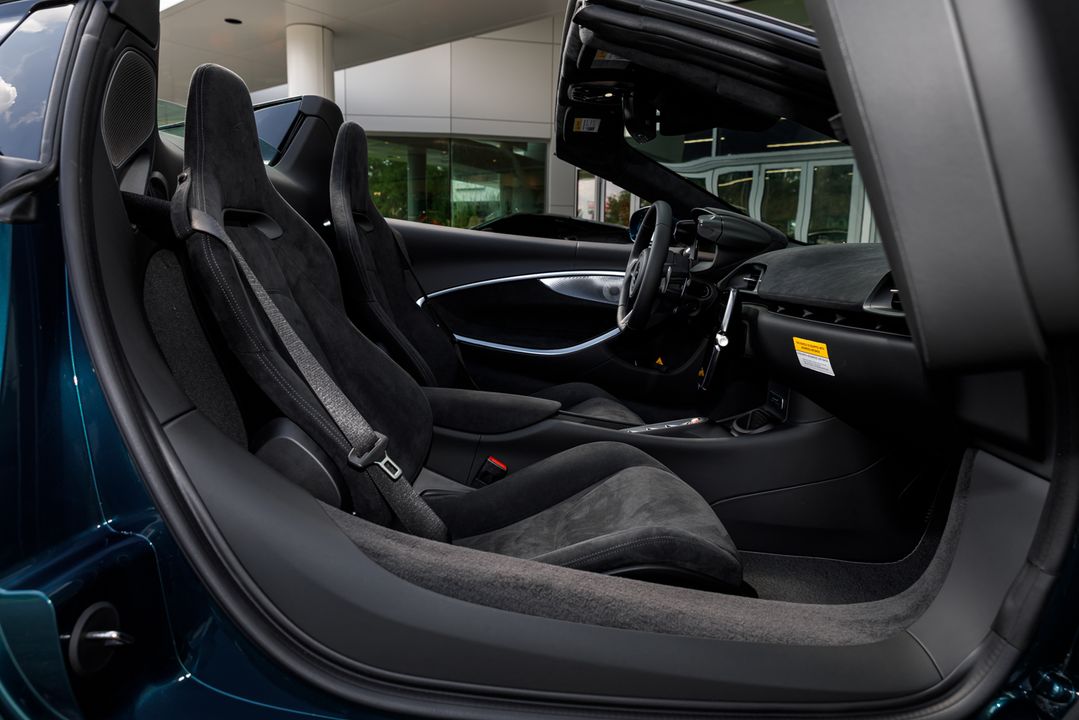 2026 McLaren Artura Spider