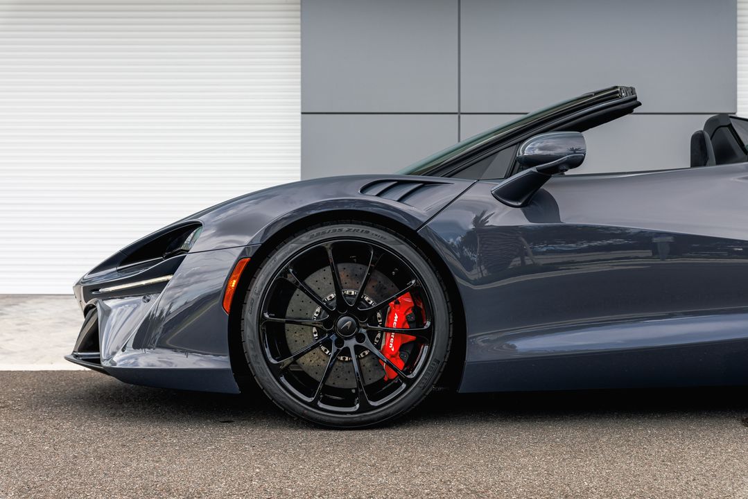 2026 McLaren Artura Spider