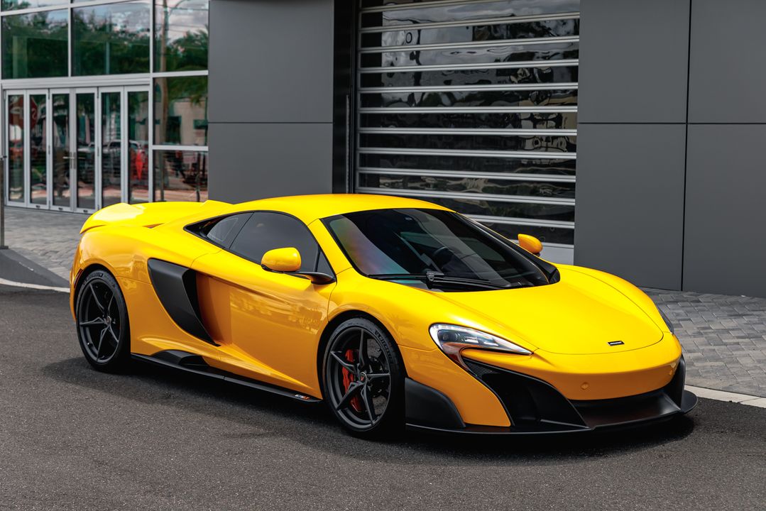 2016 McLaren 675LT