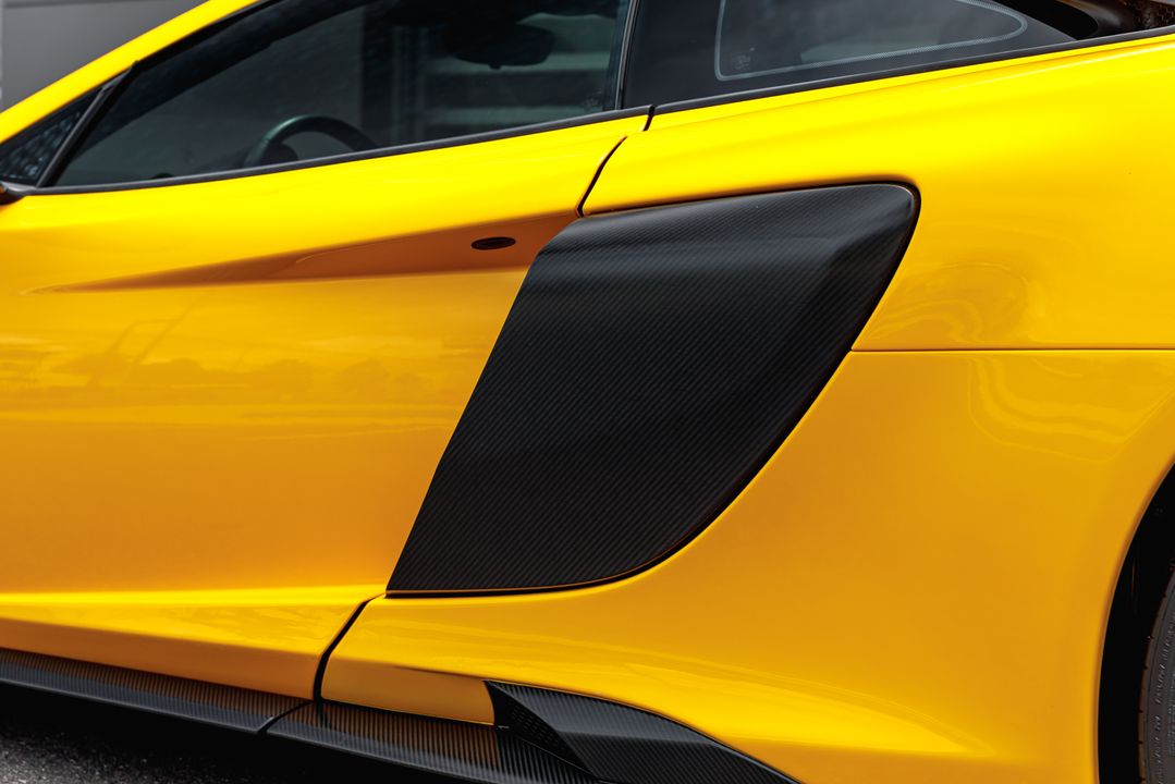 2016 McLaren 675LT