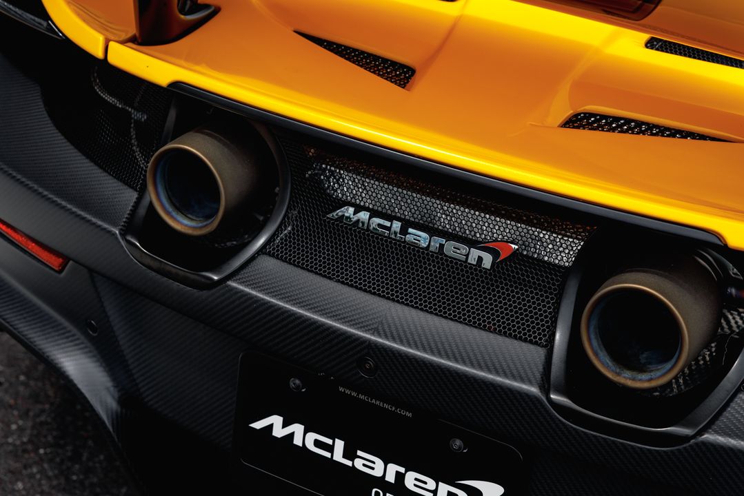 2016 McLaren 675LT