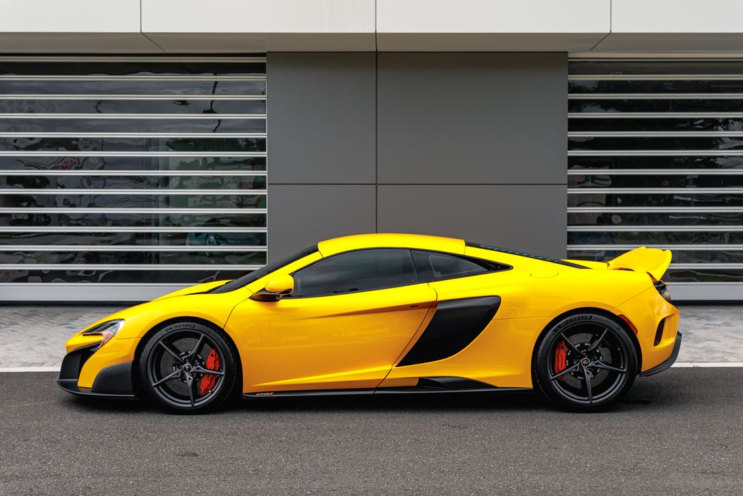 2016 McLaren 675LT