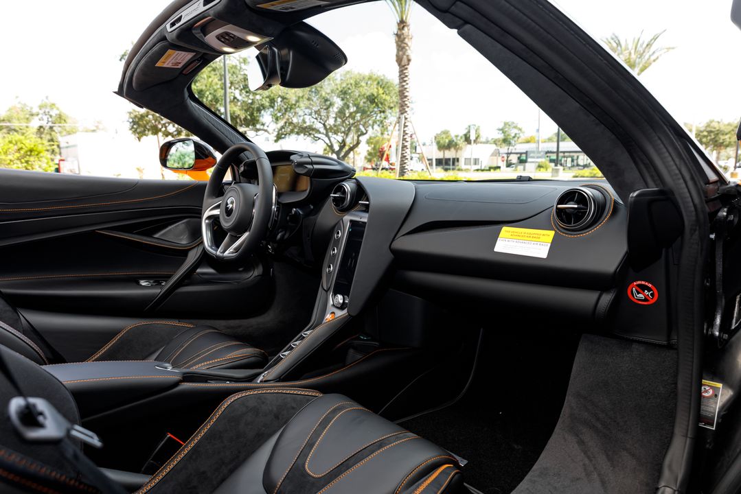 2026 McLaren 750S Spider