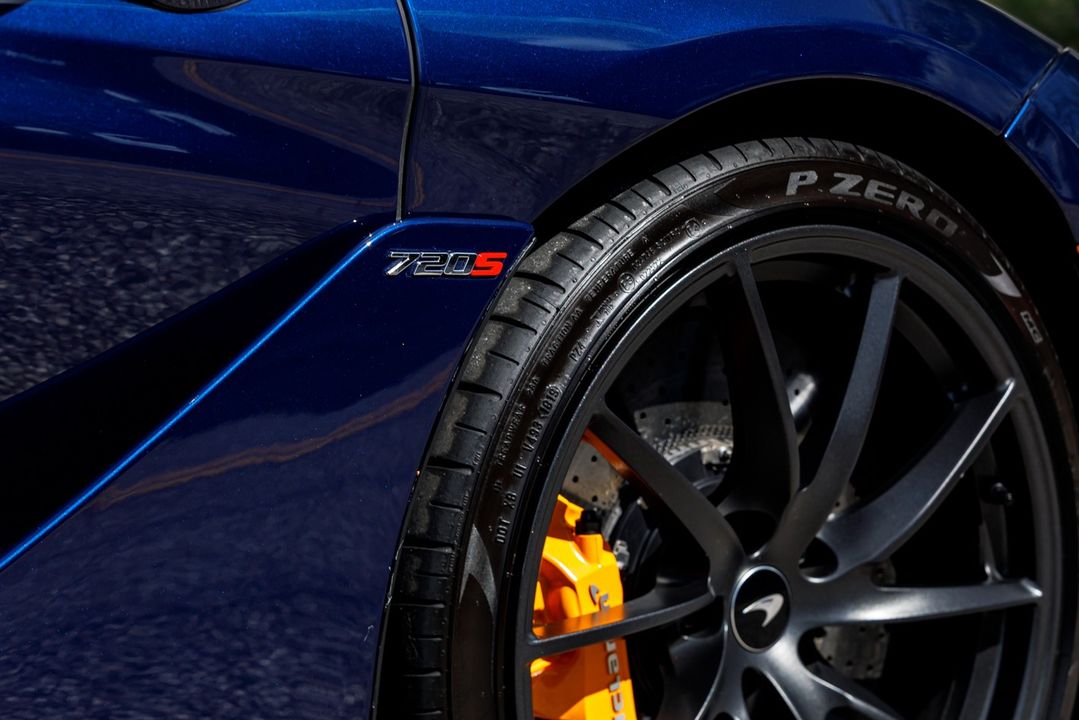 2020 McLaren 720S Spider