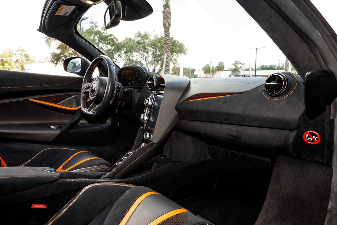 2020 McLaren 720S Spider