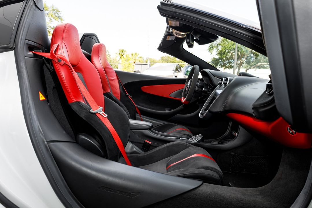 2019 McLaren 570S Spider