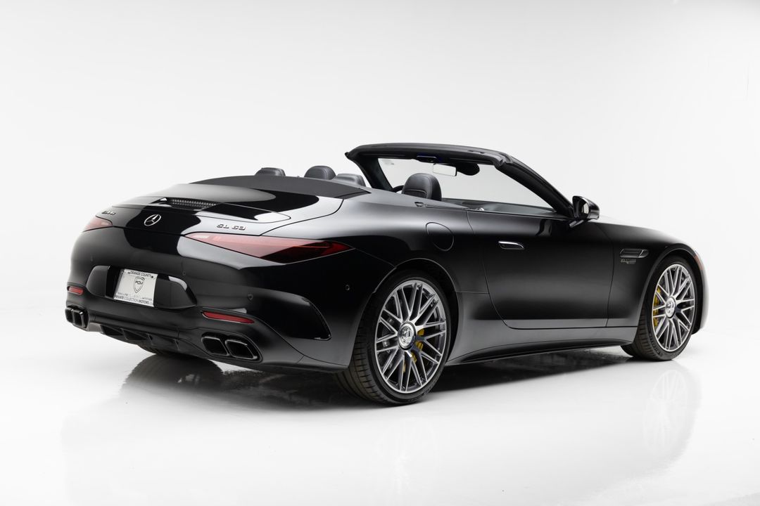 2022 Mercedes-Benz SL 63 AMG