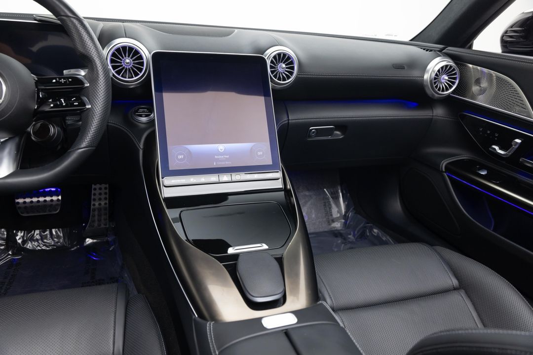 2022 Mercedes-Benz SL 63 AMG