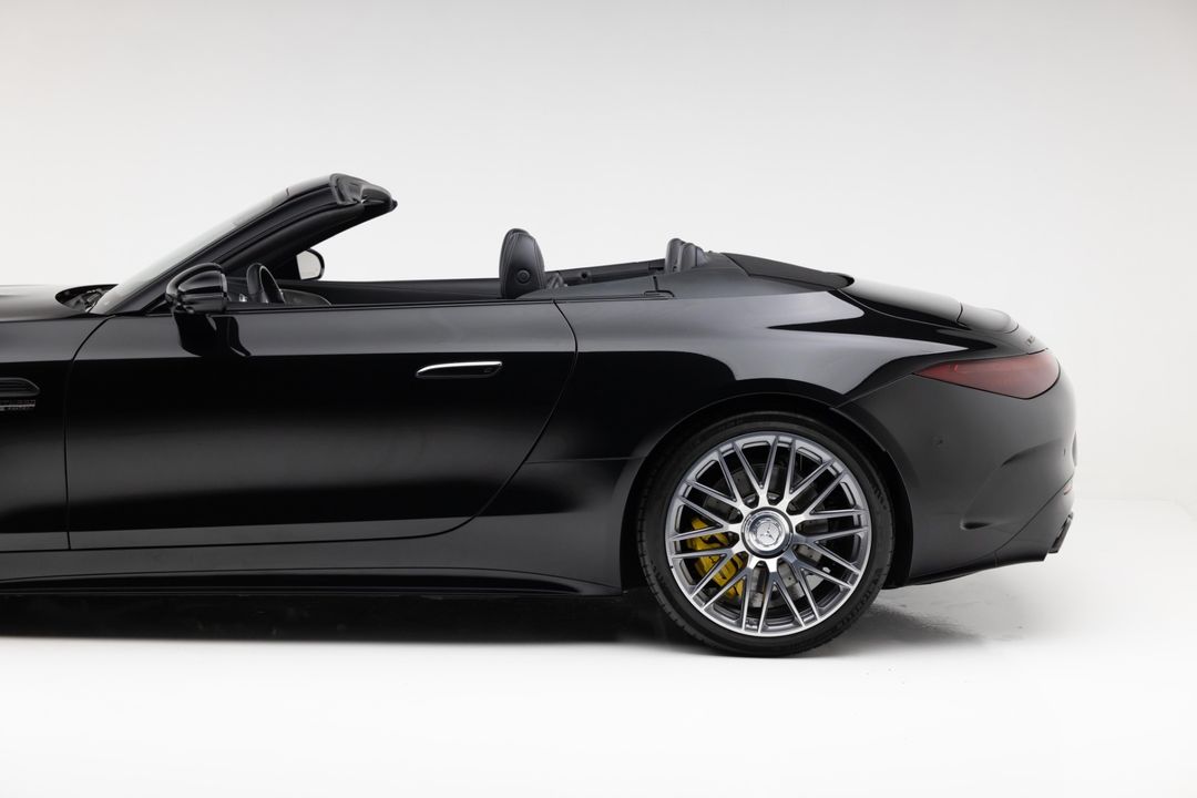 2022 Mercedes-Benz SL 63 AMG