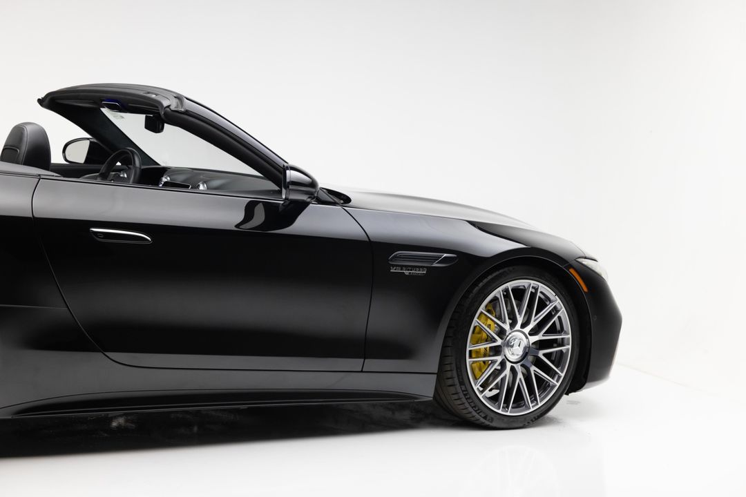 2022 Mercedes-Benz SL 63 AMG