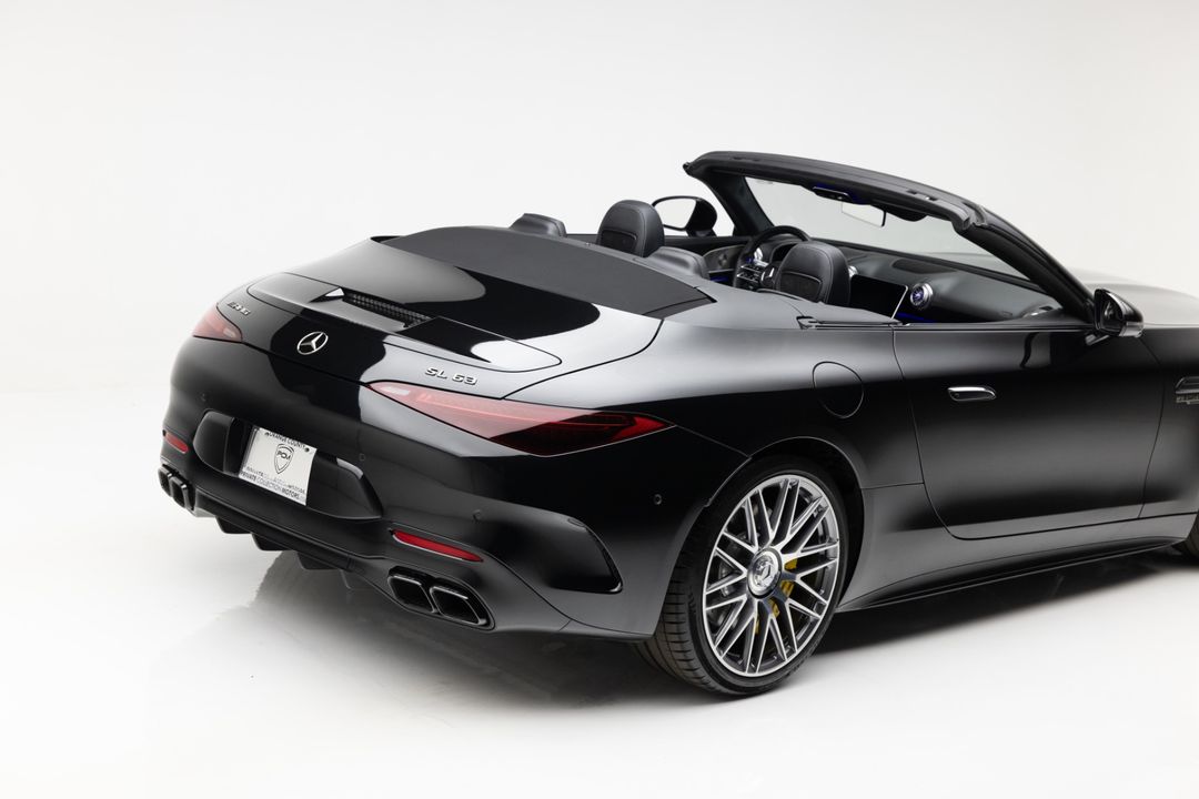 2022 Mercedes-Benz SL 63 AMG