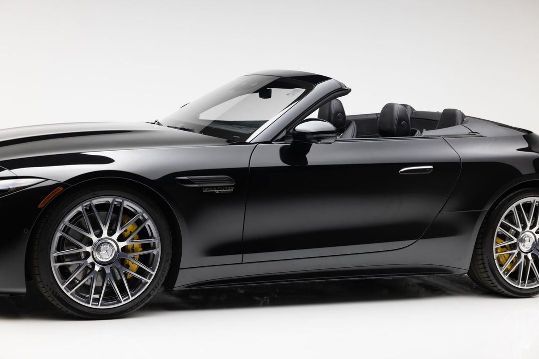 2022 Mercedes-Benz SL 63 AMG