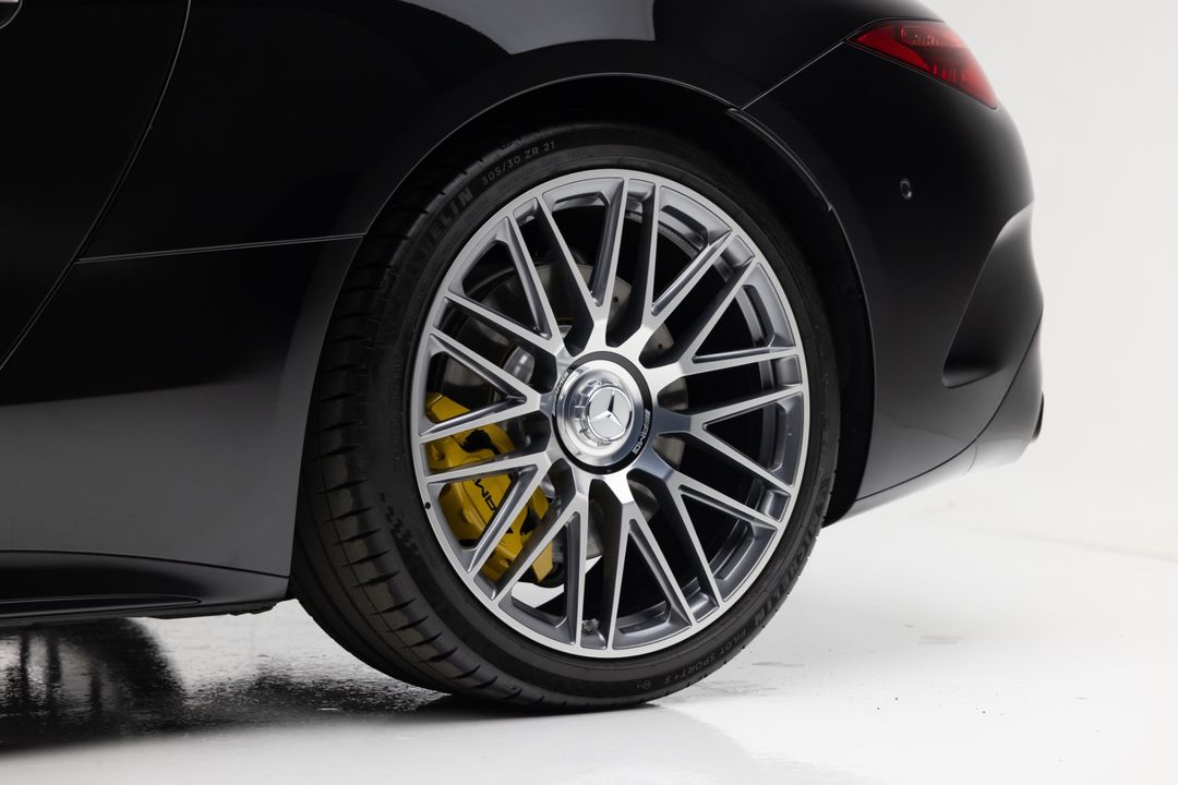 2022 Mercedes-Benz SL 63 AMG