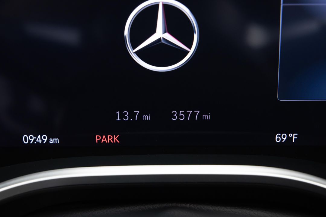 2022 Mercedes-Benz SL 63 AMG