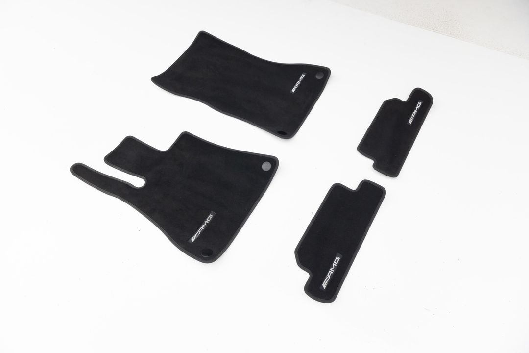 2022 Mercedes-Benz SL 63 AMG