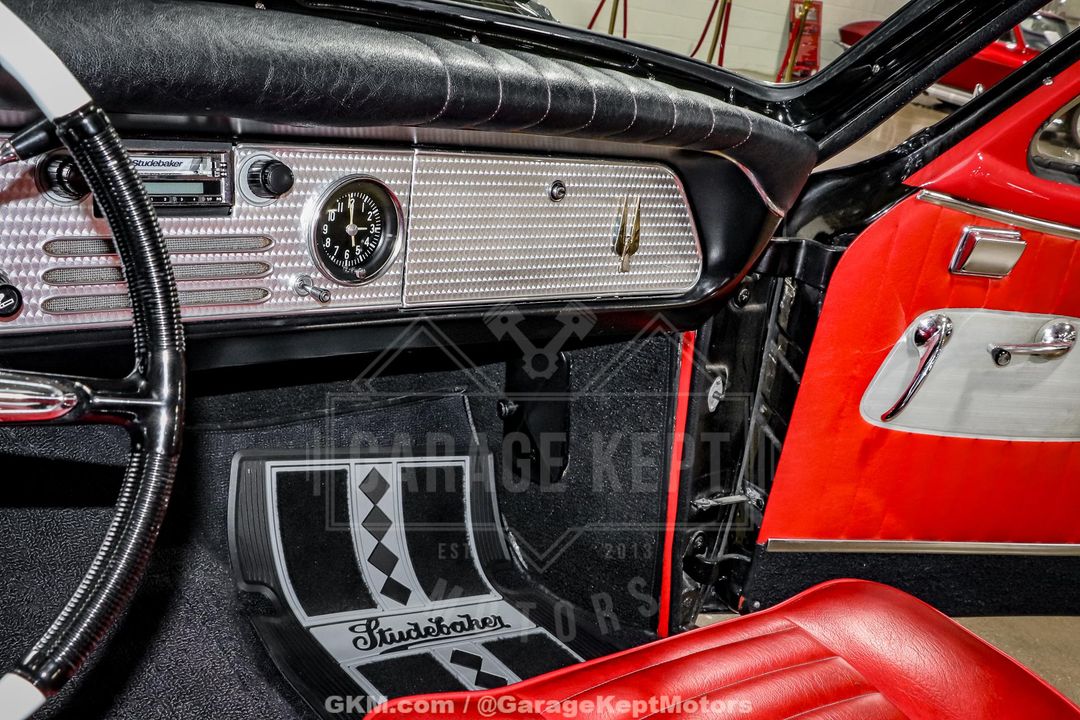 1961 Studebaker Hawk