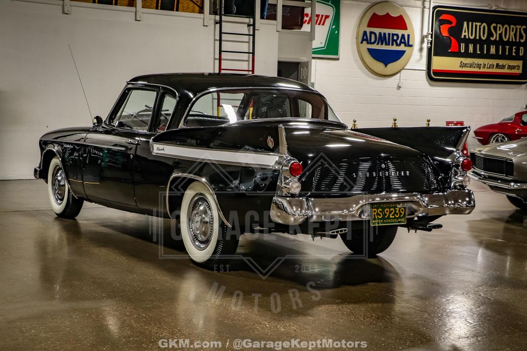 1961 Studebaker Hawk