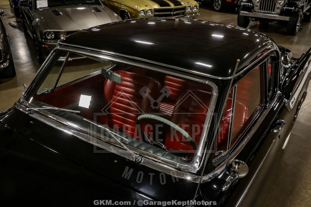 1961 Studebaker Hawk