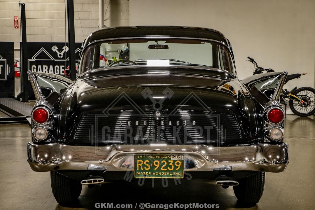 1961 Studebaker Hawk