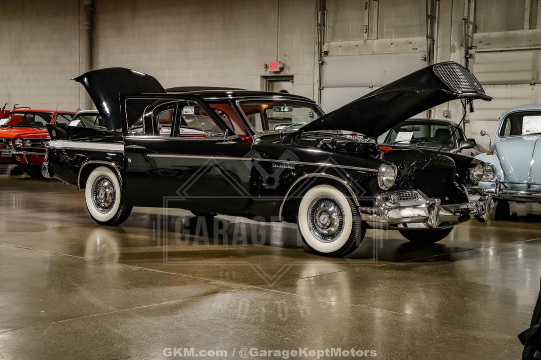 1961 Studebaker Hawk