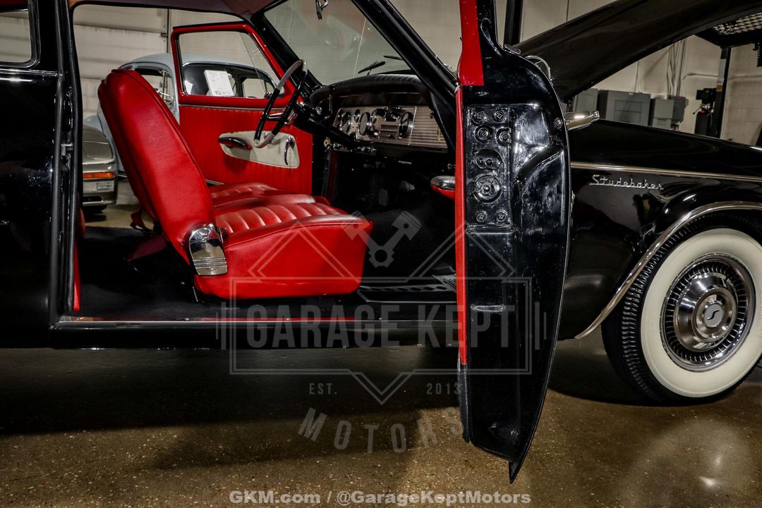 1961 Studebaker Hawk