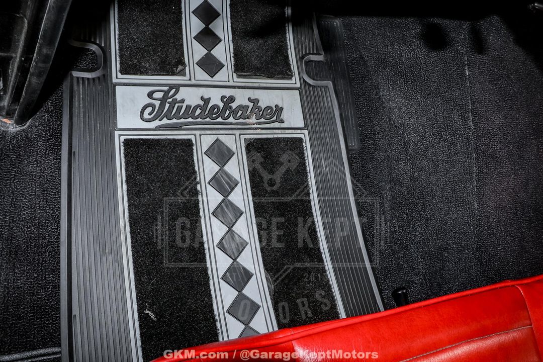 1961 Studebaker Hawk