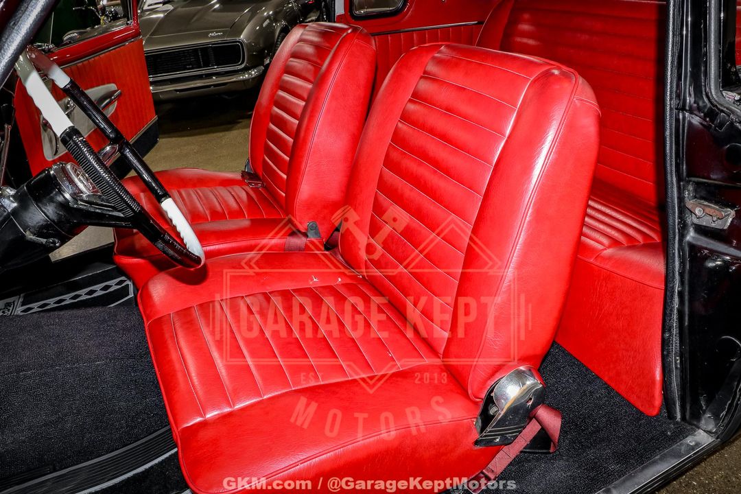 1961 Studebaker Hawk