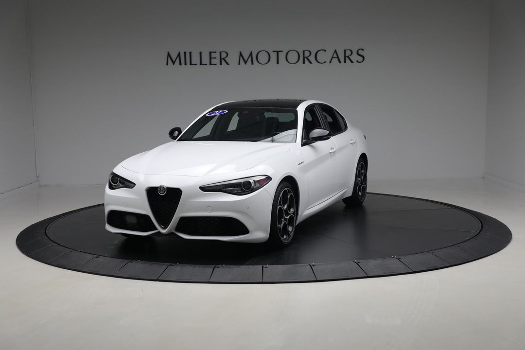 2022 Alfa Romeo Giulia