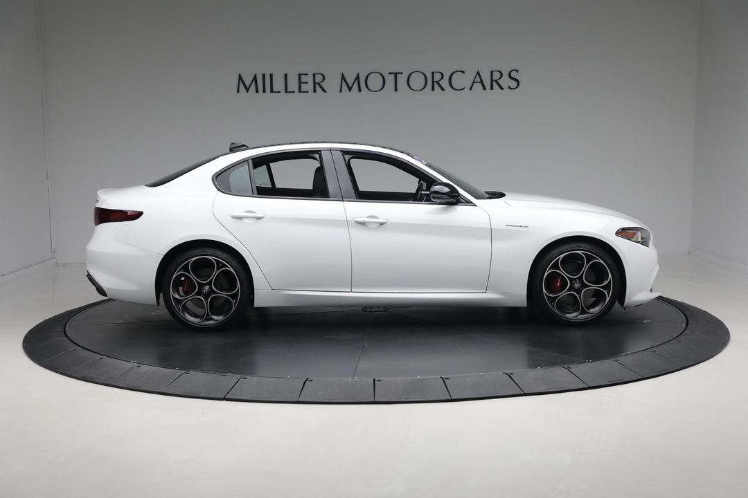 2022 Alfa Romeo Giulia