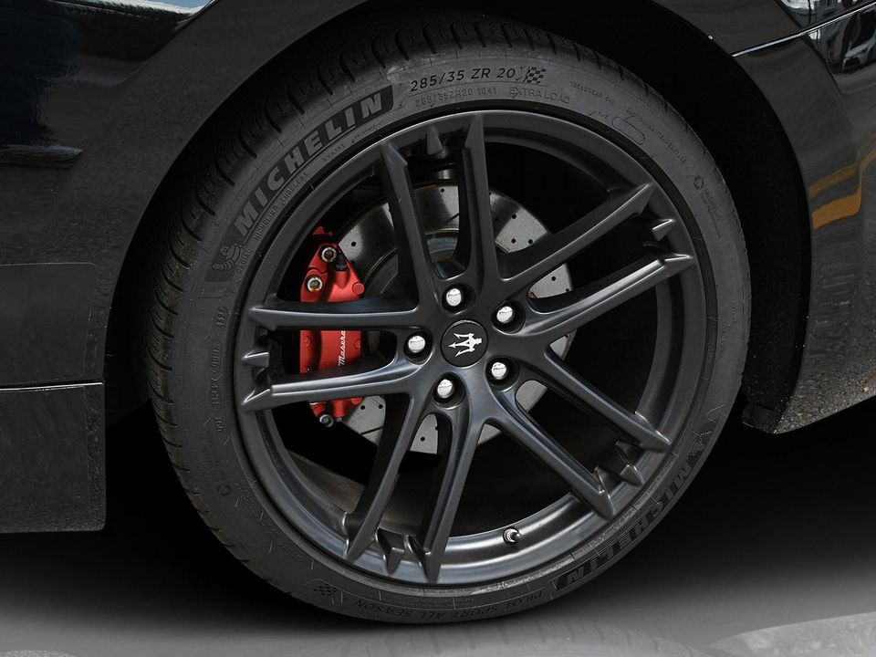 2018 MASERATI GRANTURISMO