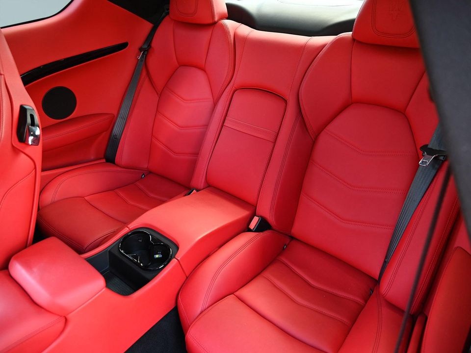 2018 MASERATI GRANTURISMO