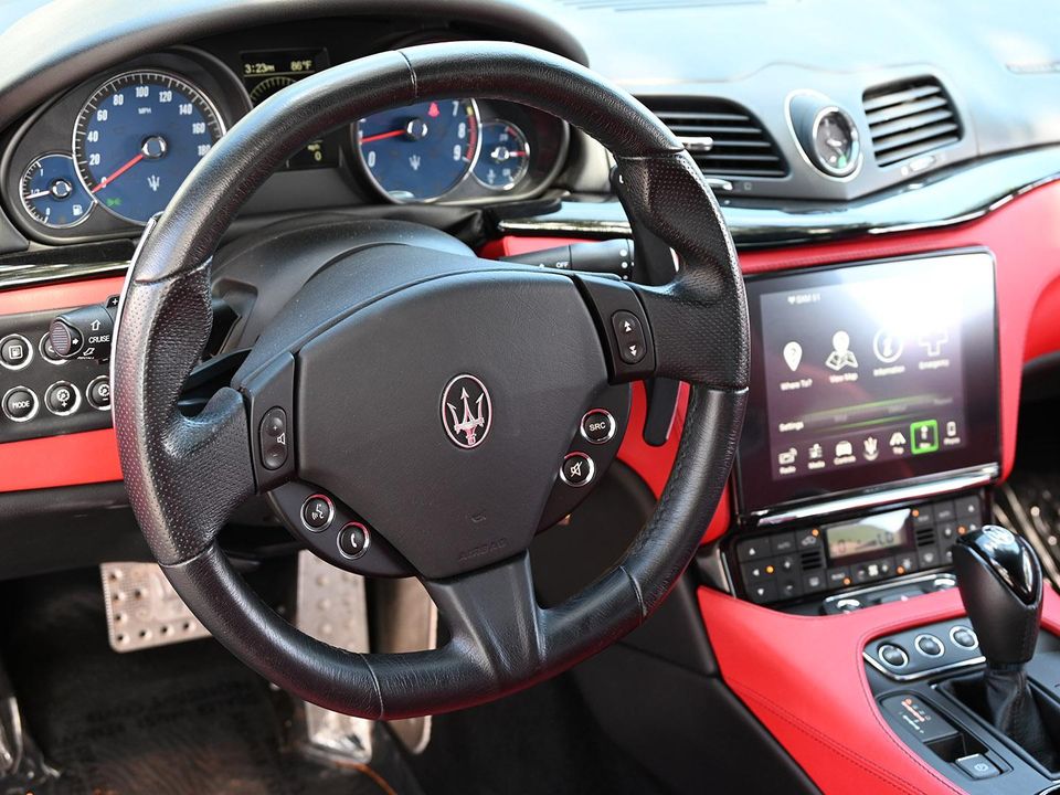 2018 MASERATI GRANTURISMO
