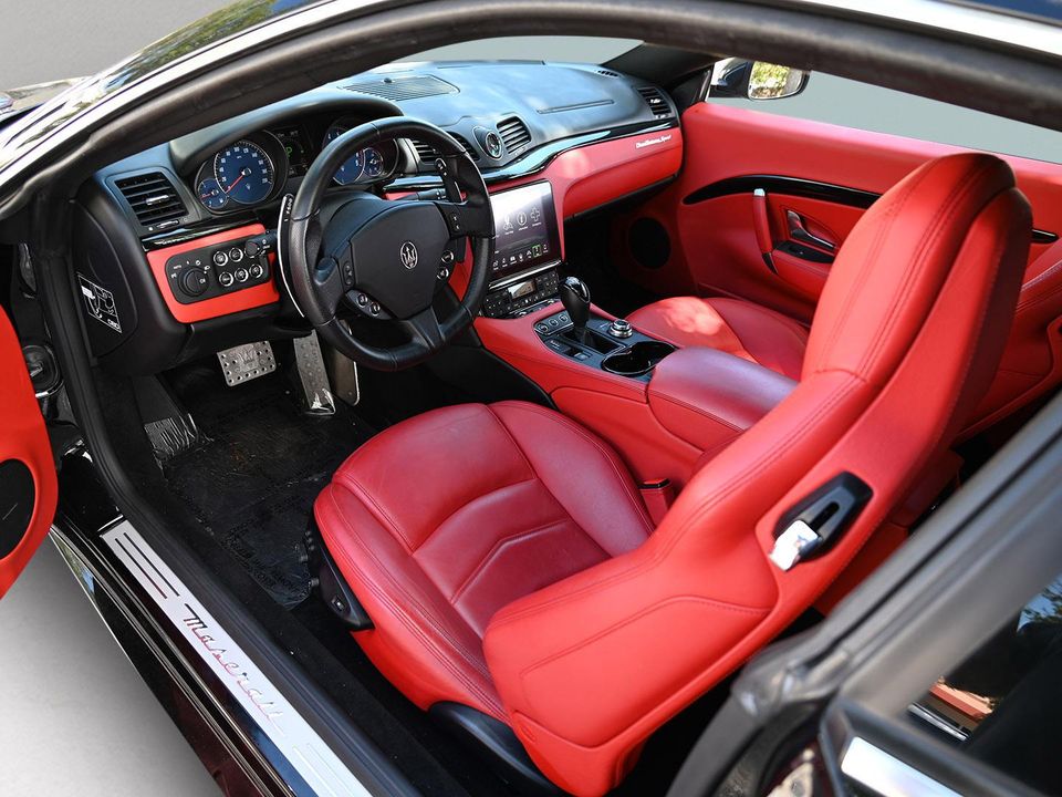 2018 MASERATI GRANTURISMO