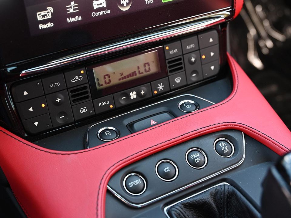 2018 MASERATI GRANTURISMO