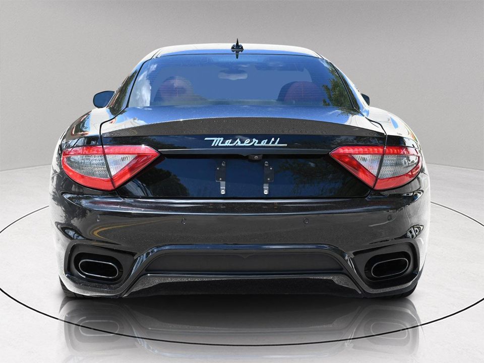 2018 MASERATI GRANTURISMO