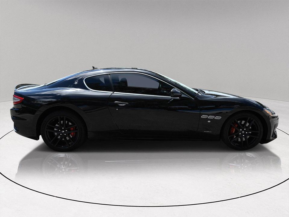 2018 MASERATI GRANTURISMO